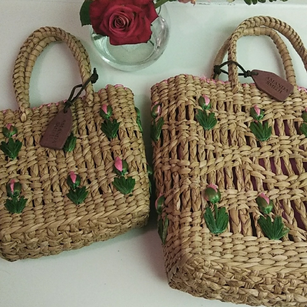 Amanda Smith embroiderd straw mommy and me bags